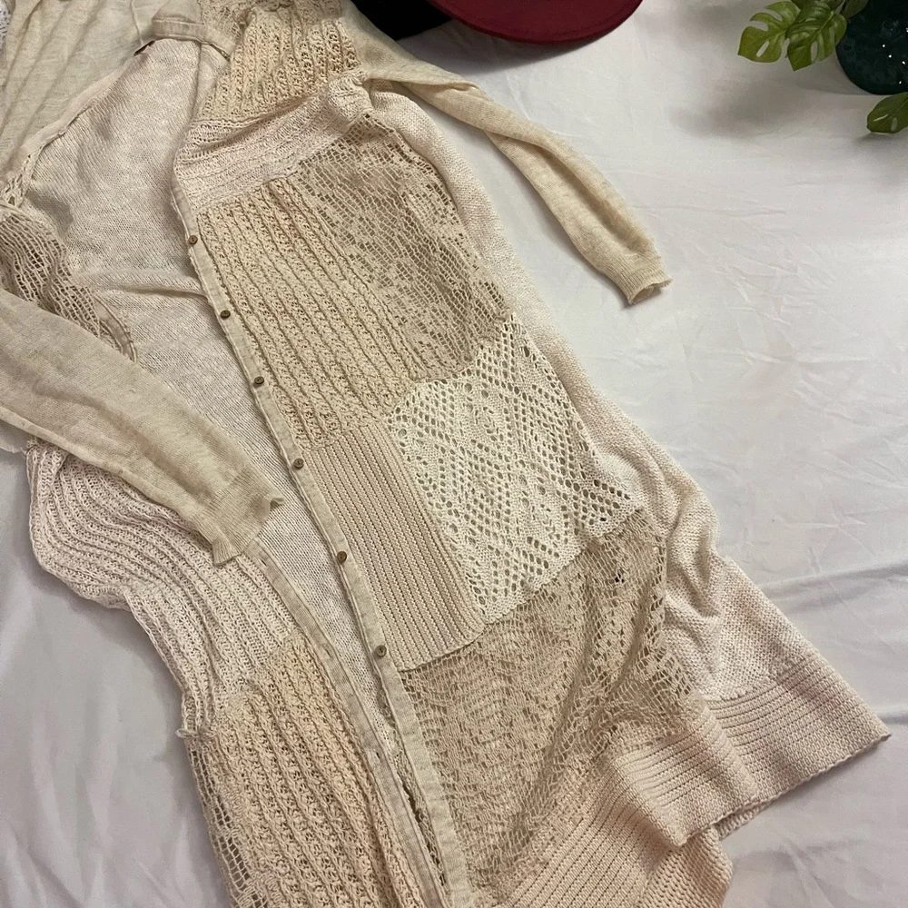 Free People Long Crochet / lace hooded sweater, cardigan, jacket Size S BNWOT - Picture 1 of 7